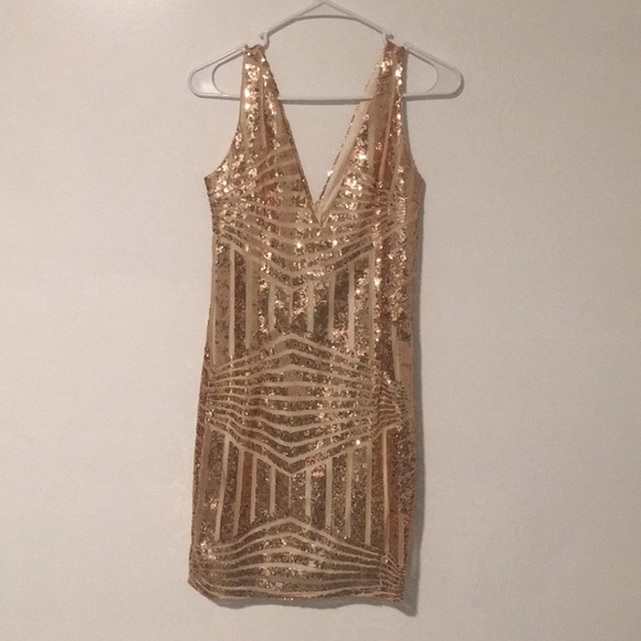 Gold sequin dress - Picture 4 of 4